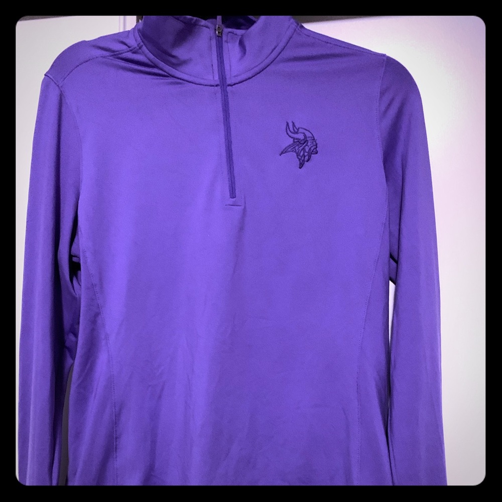 Minnesota Vikings long sleeve Nike drifit shirt